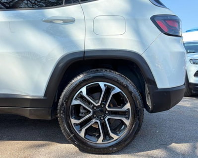 Jeep Compass 1.3 T4 190CV PHEV AT6 4xe Limited (12)