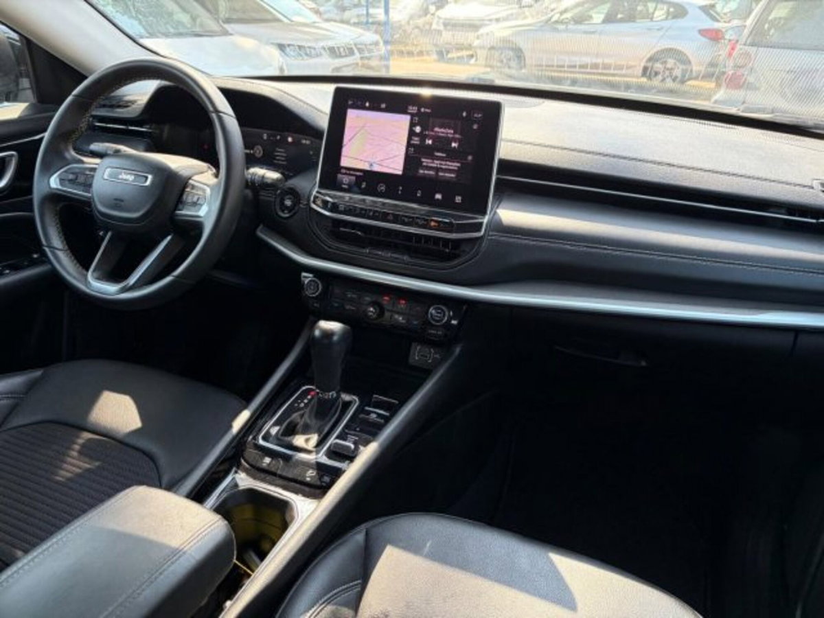 Jeep Compass 1.3 T4 190CV PHEV AT6 4xe Limited (16)