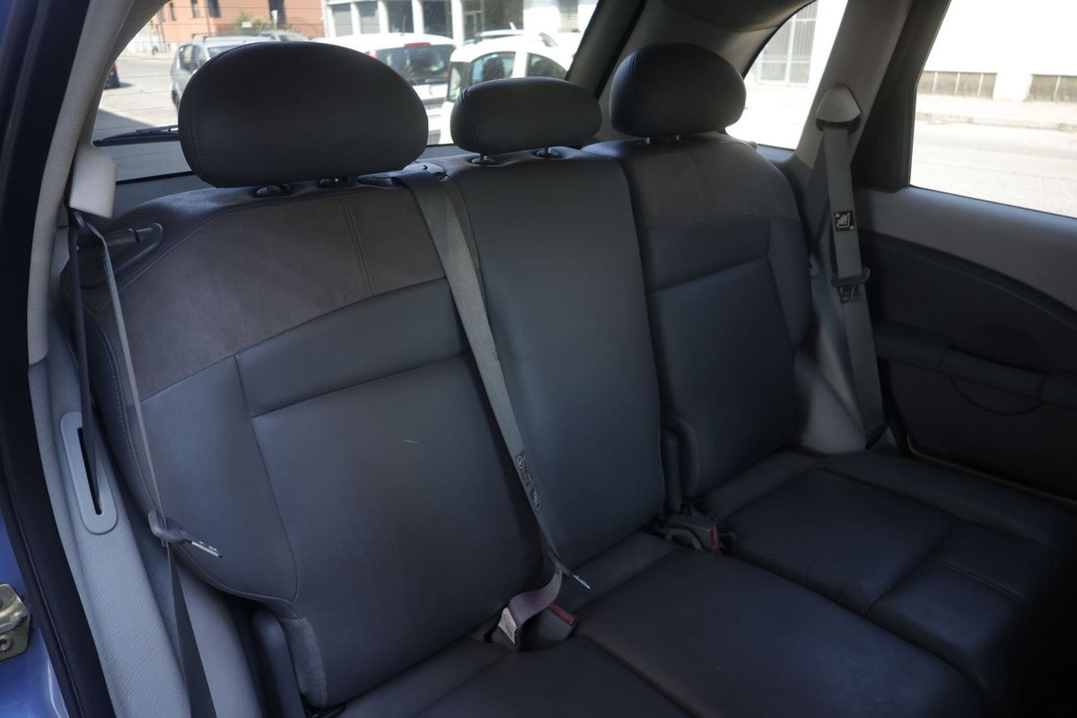 Chrysler PT Cruiser PT Cruiser 2.2 CRD cat Limited (12)