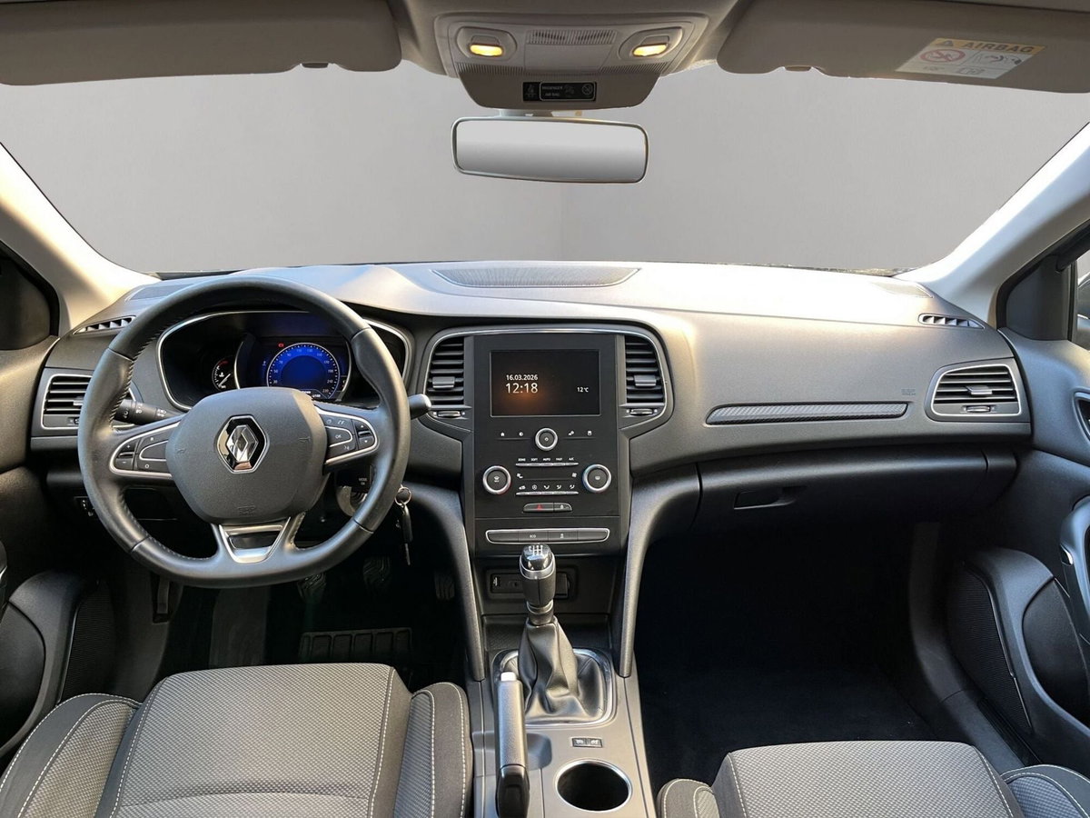 Renault Mégane Sporter Blue dCi 115 CV Business (10)