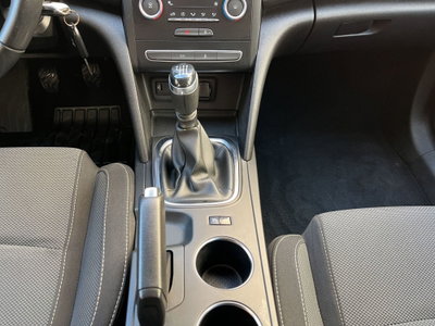 Renault Mégane Sporter Blue dCi 115 CV Business (19)