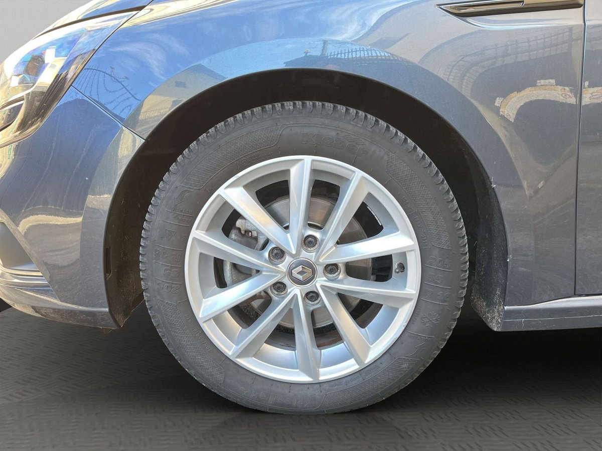 Renault Mégane Sporter Blue dCi 115 CV Business (4)