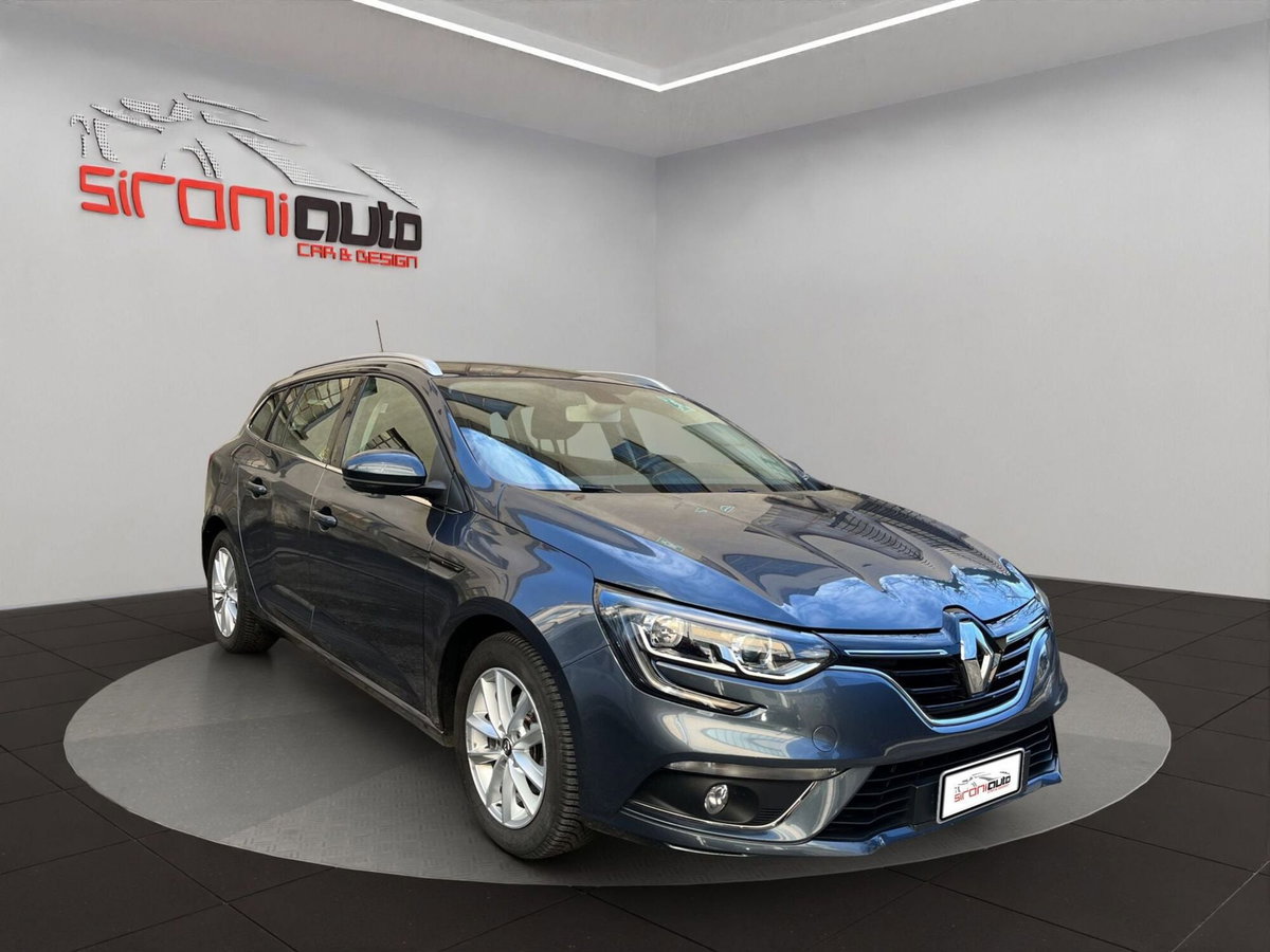 Renault Mégane Sporter Blue dCi 115 CV Business (9)