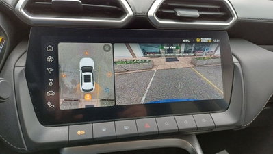 Mg ZS 1.5 hybrid+ Luxury auto (6)