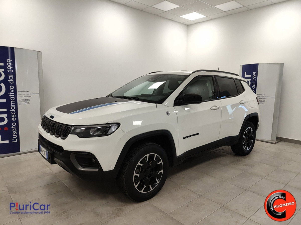 Jeep Compass 1.3 T4 240CV PHEV AT6 4xe Trailhawk