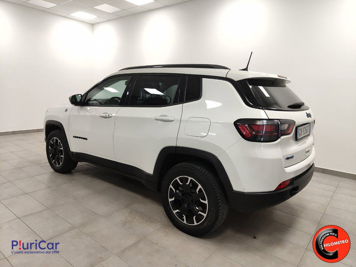 Jeep Compass 1.3 T4 240CV PHEV AT6 4xe Trailhawk (9)