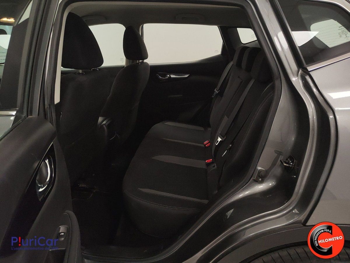 Nissan Qashqai 1.3 DIG-T 140 CV N-Connecta (6)