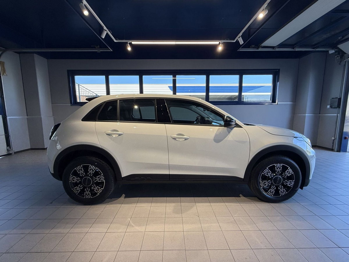 Fiat 600 1.2 hybrid Icon 145cv auto (6)