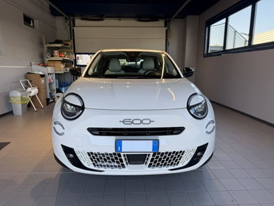 Fiat 600 1.2 hybrid Icon 145cv auto (8)