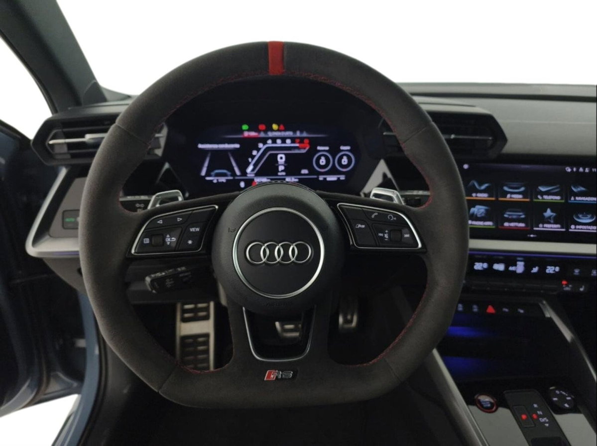 Audi RS 3 Sportback 3 2.5 TFSI quattro S tronic (10)