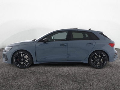 Audi RS 3 Sportback 3 2.5 TFSI quattro S tronic (3)