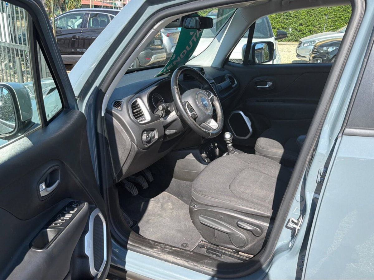 Jeep Renegade 2.0 Mjt 140CV 4WD Active Drive Limited (10)