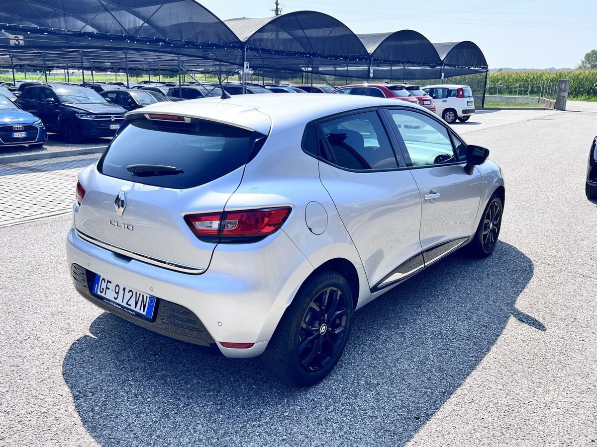 Renault Clio TCe 12V 75 CV 5 porte Generation (3)
