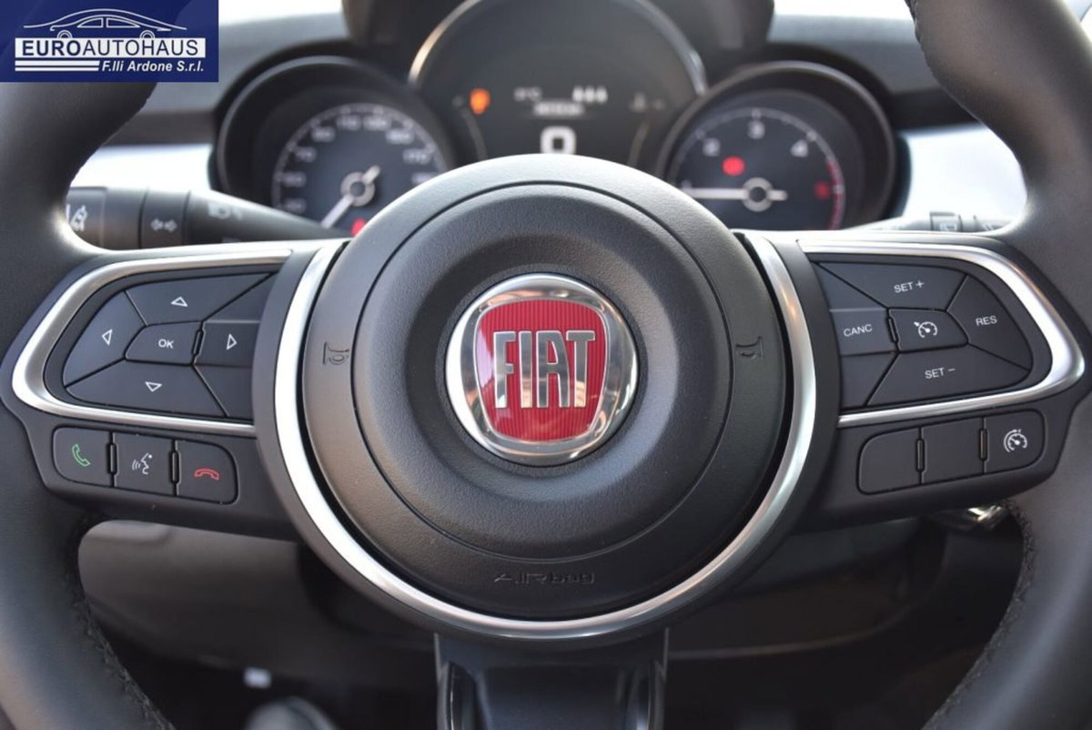 Fiat 500X 1.6 MultiJet 130 CV Connect (12)