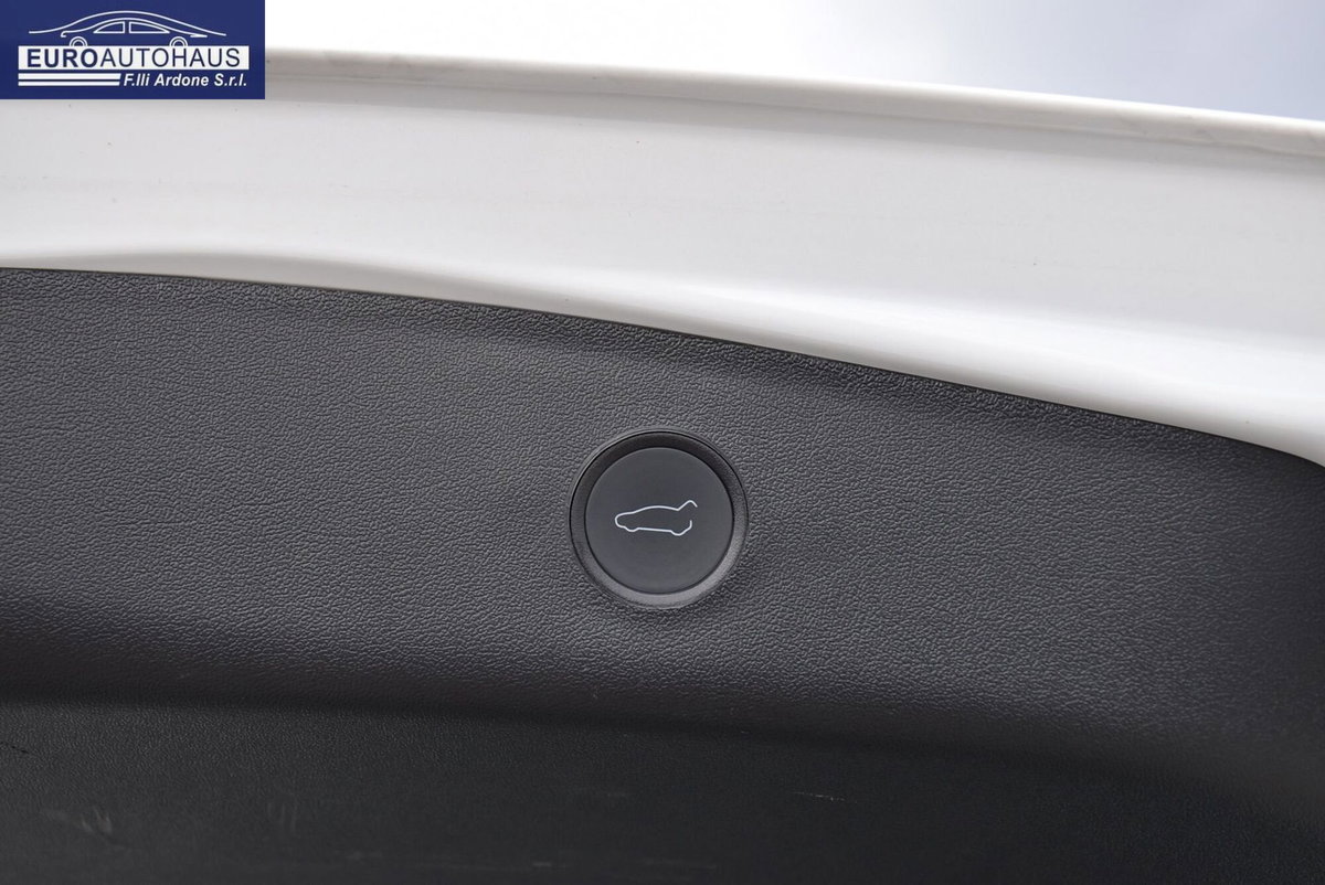 Tesla Model 3 Model 3 Long Range Dual Motor AWD (16)