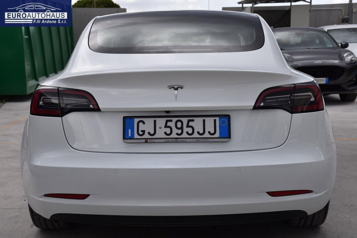 Tesla Model 3 Model 3 Long Range Dual Motor AWD (5)