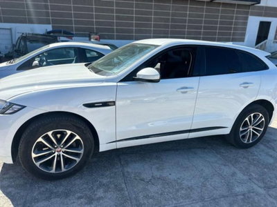 Jaguar F-Pace 2.0 D 240 CV AWD aut. Prestige (2)