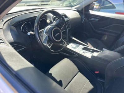 Jaguar F-Pace 2.0 D 240 CV AWD aut. Prestige (4)