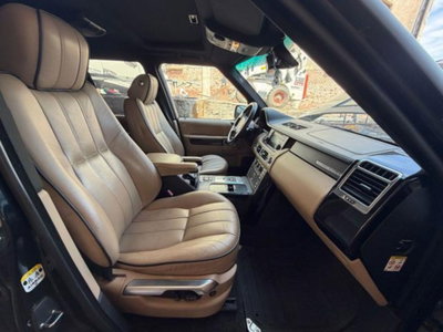 Land Rover Range Rover 4.4 TDV8 Autobiography (9)