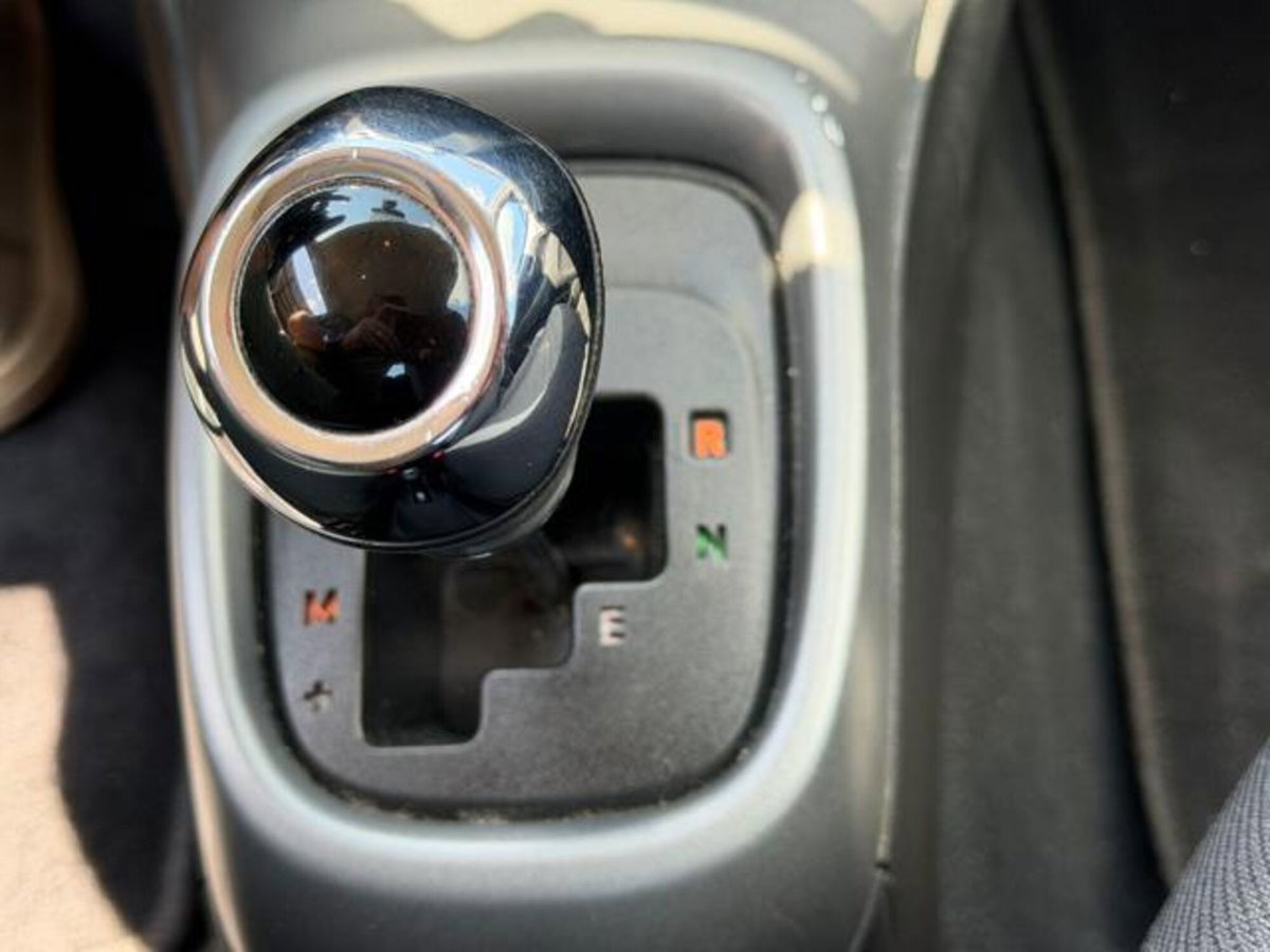 Toyota Aygo Connect 1.0 VVT-i 72 CV 5 porte x-music MMT (14)