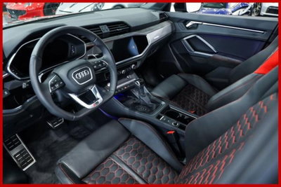 Audi RS Q3 Sportback 2.5 quattro s-tronic (11)