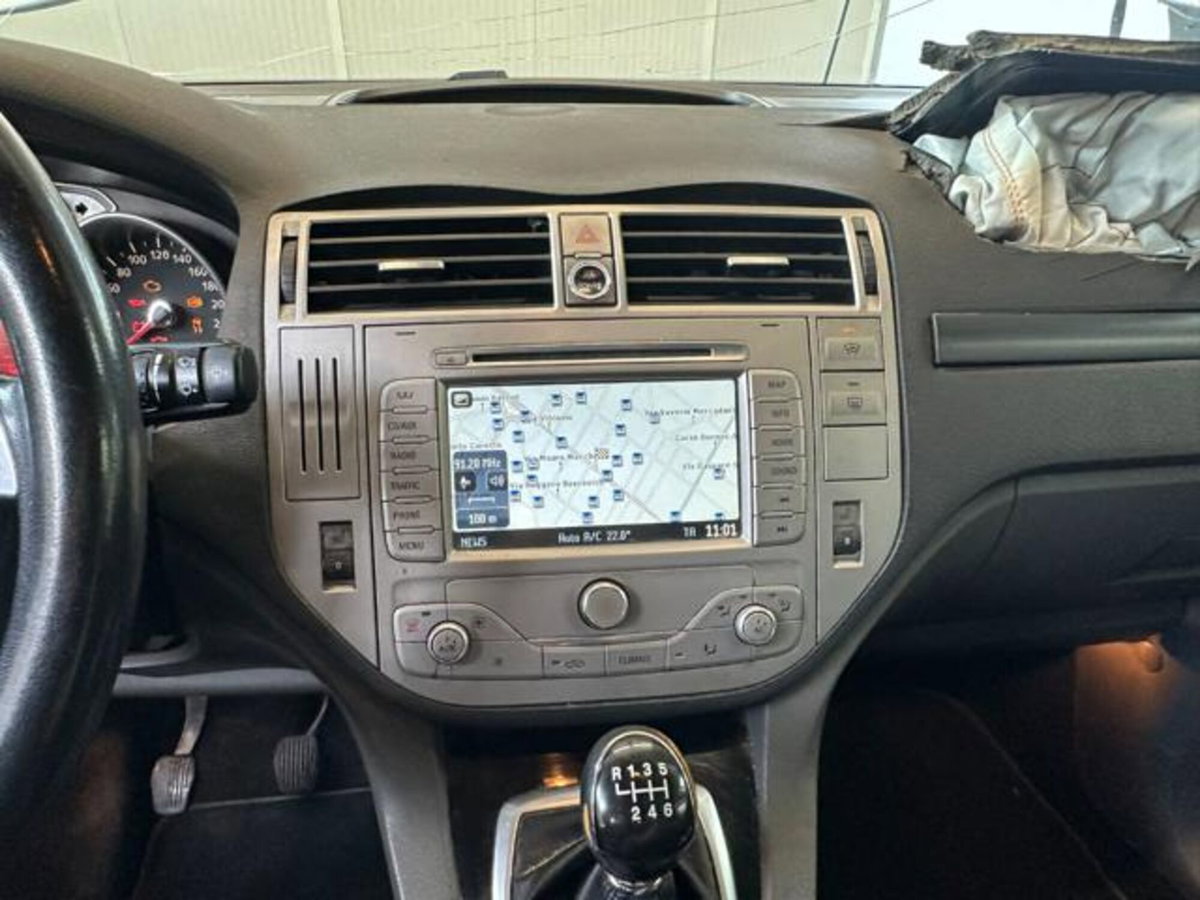 Ford Kuga 2.0 TDCi 140 CV 2WD Titanium DPF (17)