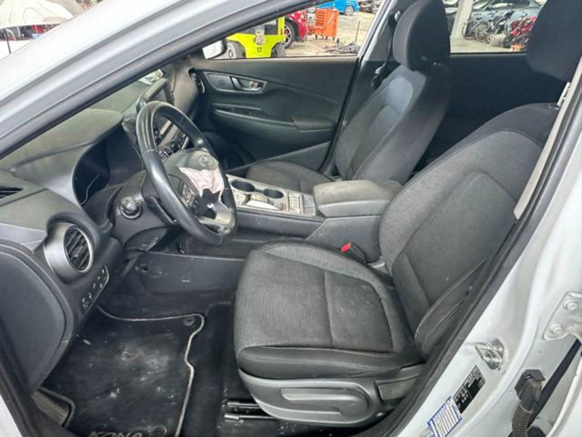 Hyundai Kona EV 39 kWh XPrime (11)