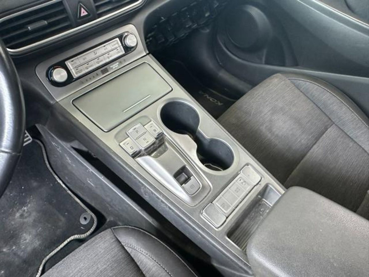 Hyundai Kona EV 39 kWh XPrime (17)