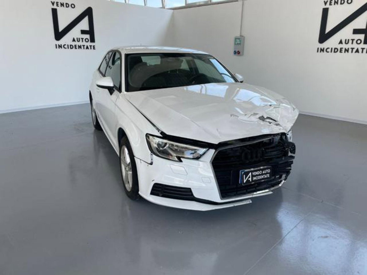 Audi A3 1.4 TFSI COD ultra Business