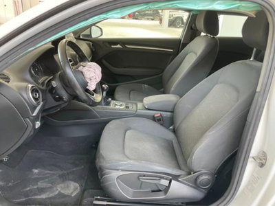Audi A3 1.4 TFSI COD ultra Business (10)