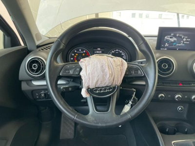 Audi A3 1.4 TFSI COD ultra Business (14)
