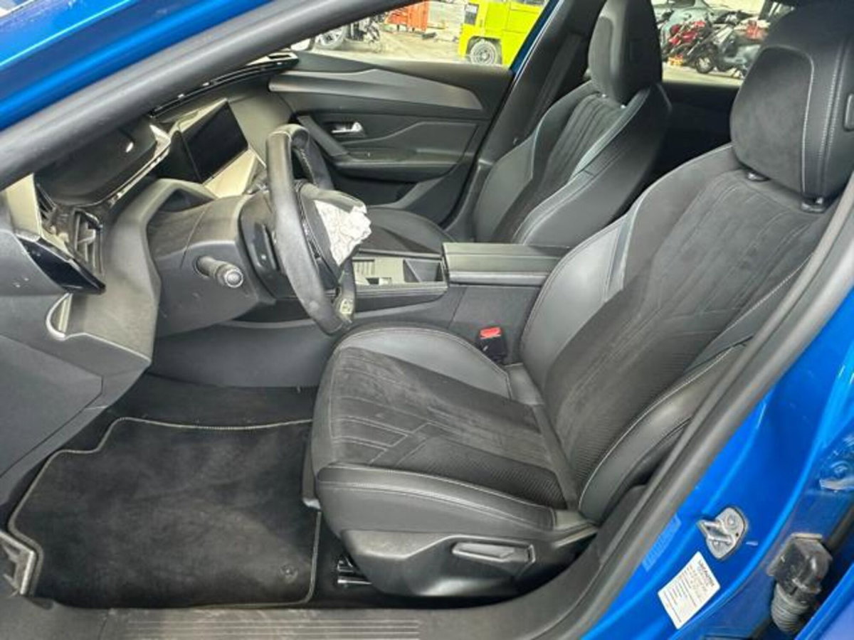 Peugeot 308 1.6 hybrid phev GT 225cv e-eat8 (12)