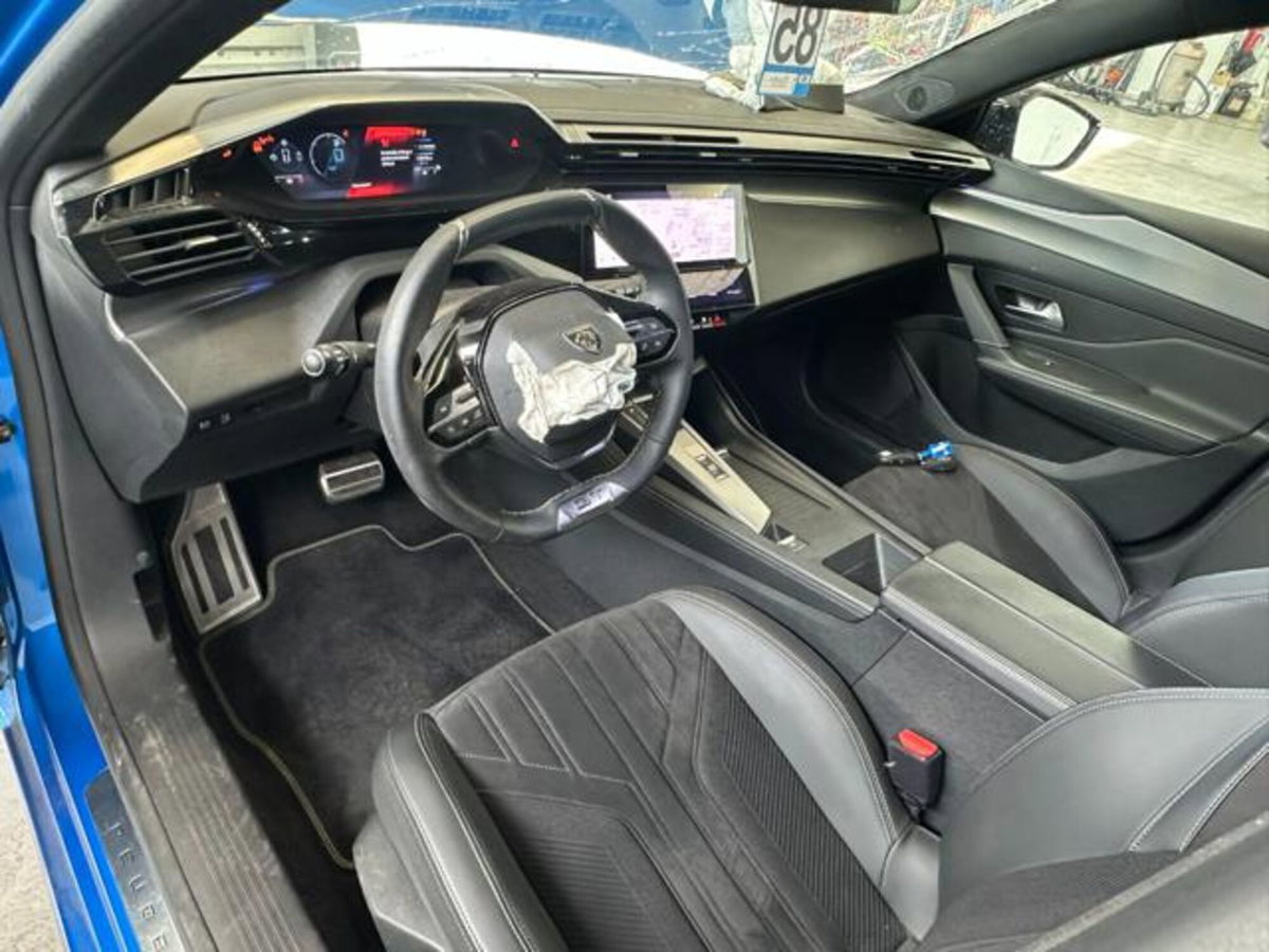 Peugeot 308 1.6 hybrid phev GT 225cv e-eat8 (14)