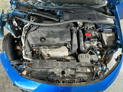 Peugeot 308 1.6 hybrid phev GT 225cv e-eat8 (9)