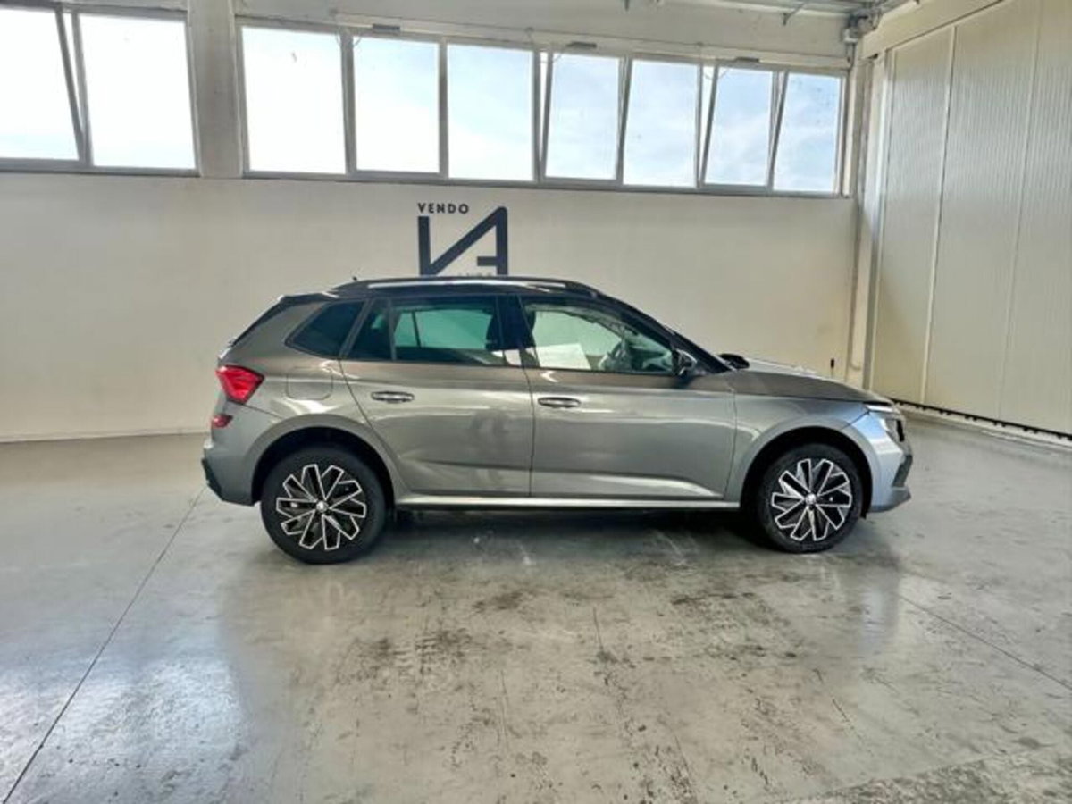 Skoda Kamiq 1.0 tsi Style 115cv (8)