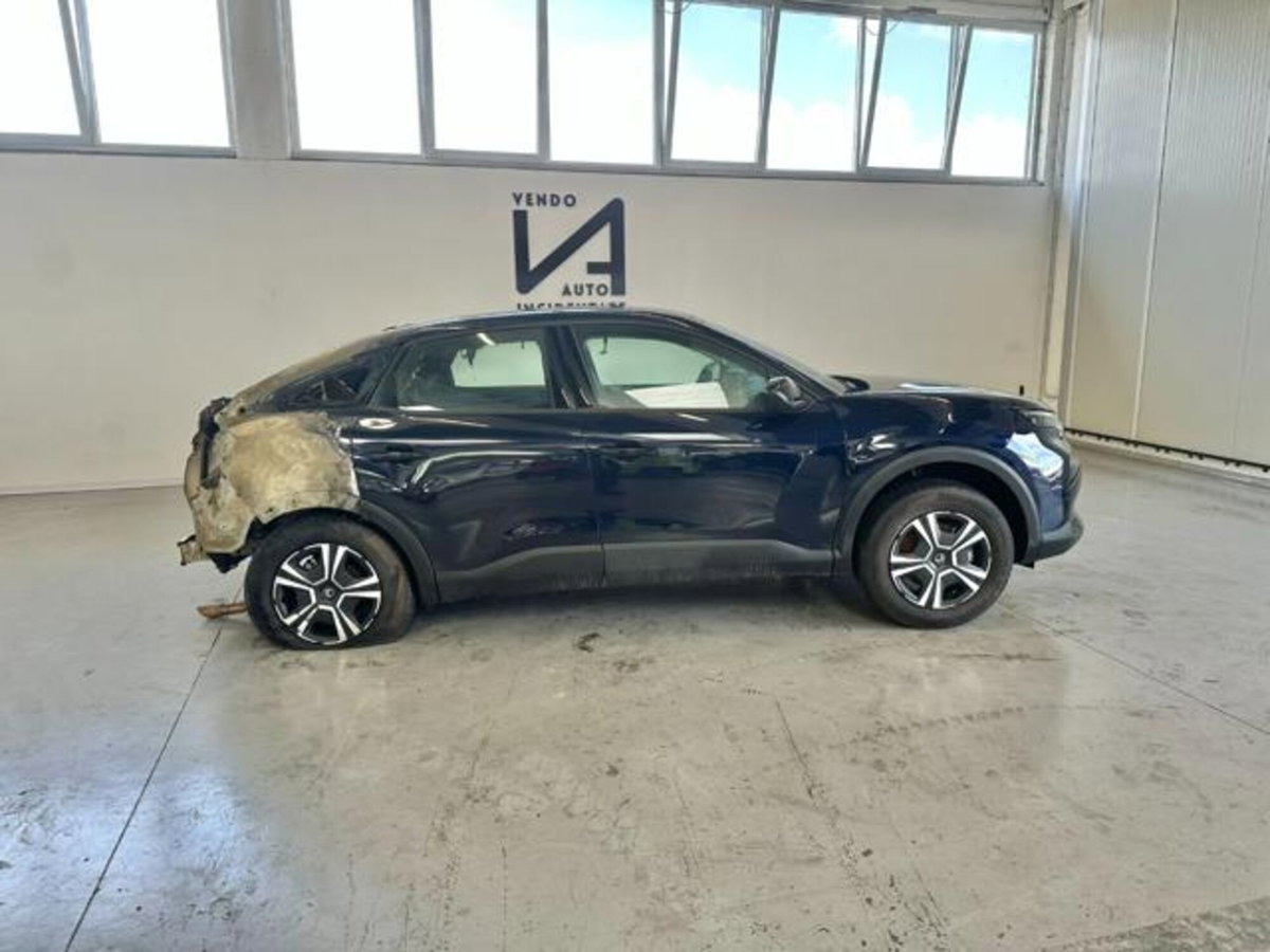 Citroen C4 1.2 hybrid You 100cv e-dcs6 (8)