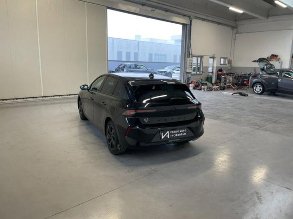 Opel Astra 1.2 Turbo 130 CV AT8 GS Line (5)