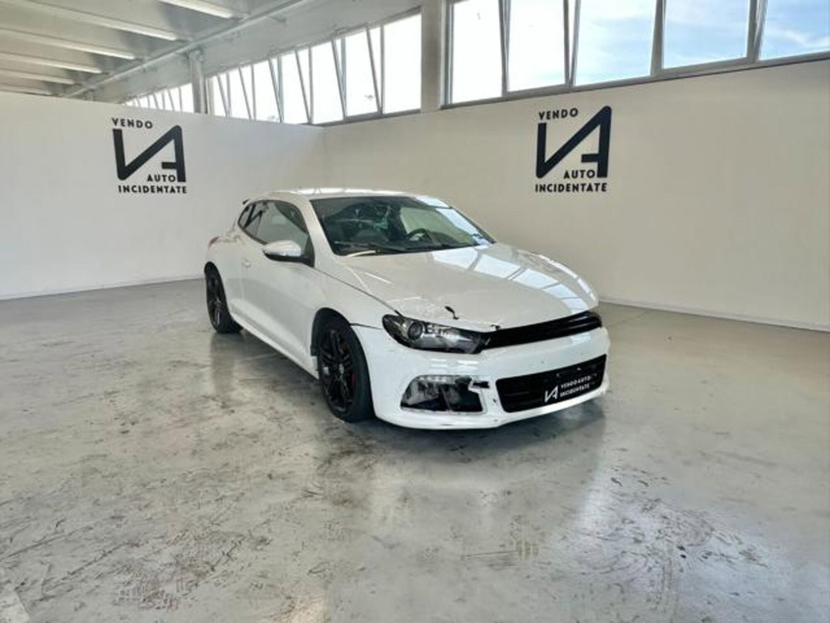 Volkswagen Scirocco 2.0 TSI R