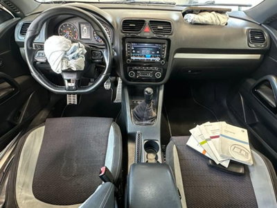 Volkswagen Scirocco 2.0 TSI R (15)