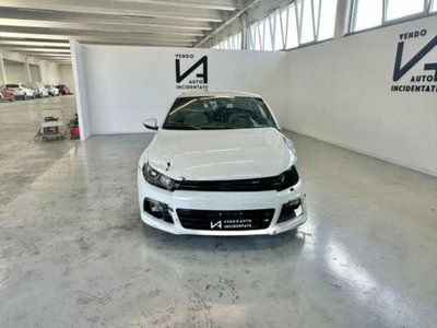 Volkswagen Scirocco 2.0 TSI R (2)