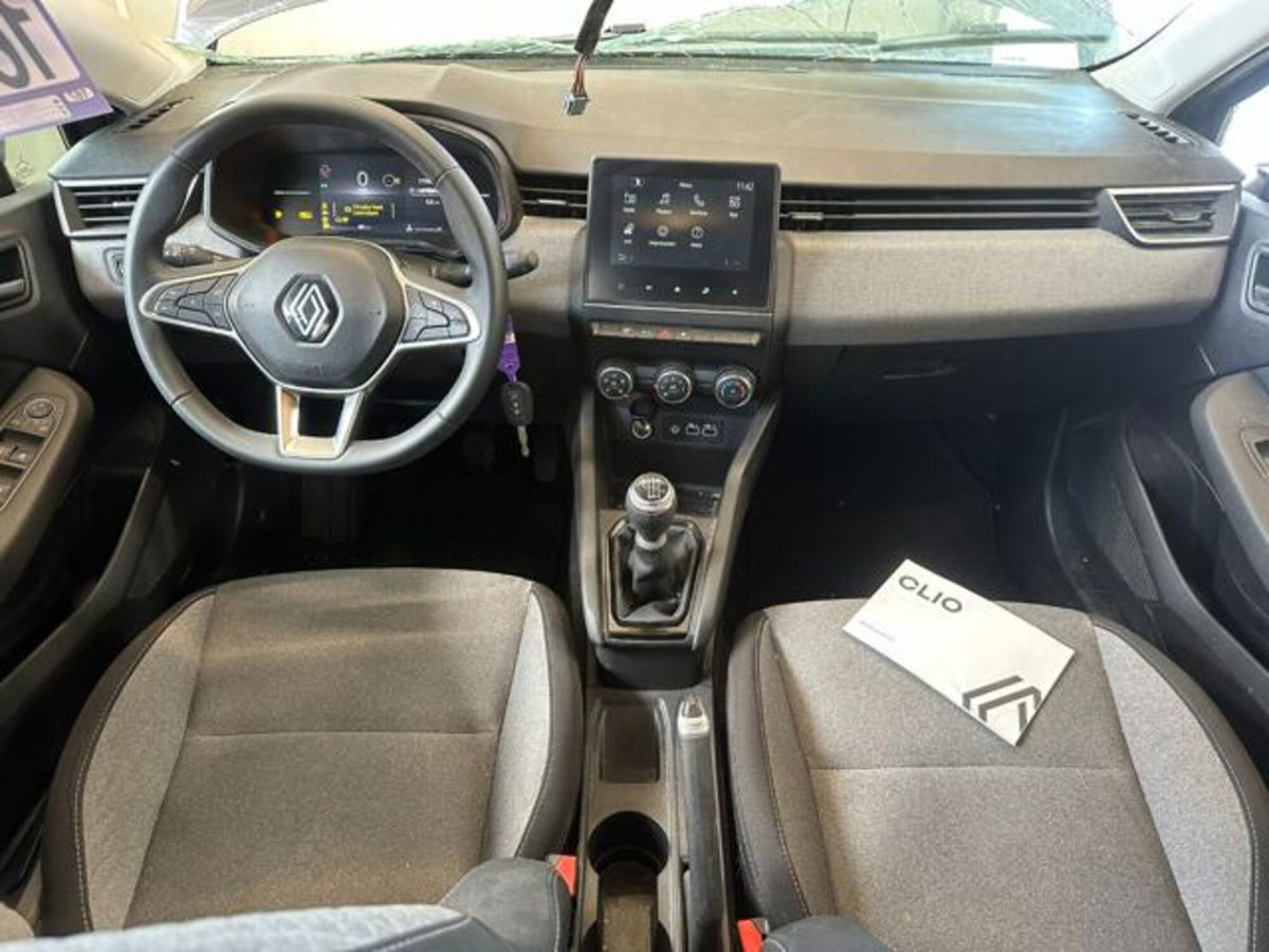Renault Clio 1.0 tce Evolution 90cv (17)