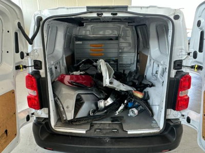 Fiat Scudo Furgone 2.0 BlueHDi 145CV AT8 PL-TN Furgone Lounge (12)