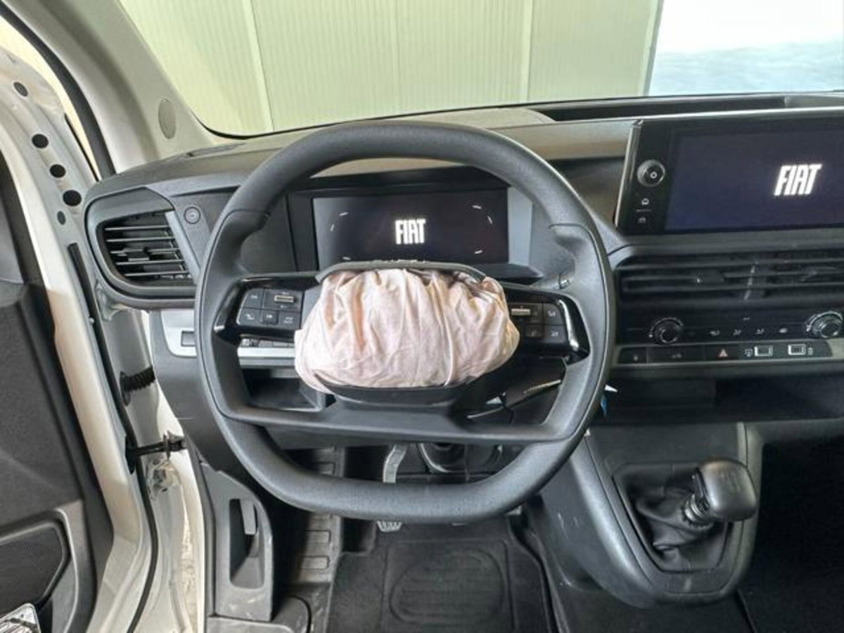Fiat Scudo Furgone 2.0 BlueHDi 145CV AT8 PL-TN Furgone Lounge (14)