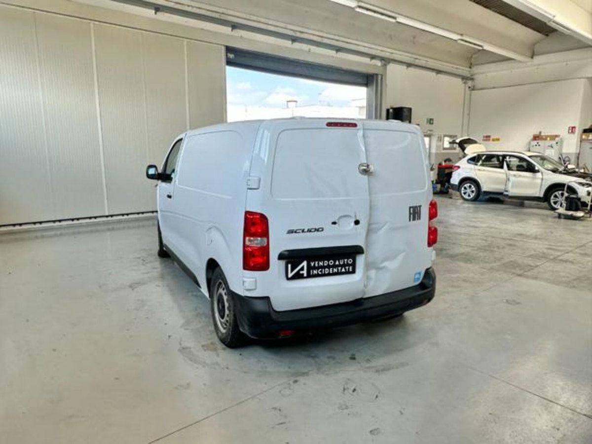 Fiat Scudo Furgone 2.0 BlueHDi 145CV AT8 PL-TN Furgone Lounge (5)