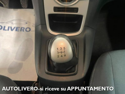 Ford Fiesta 1.2 82 CV 5 porte Titanium (16)