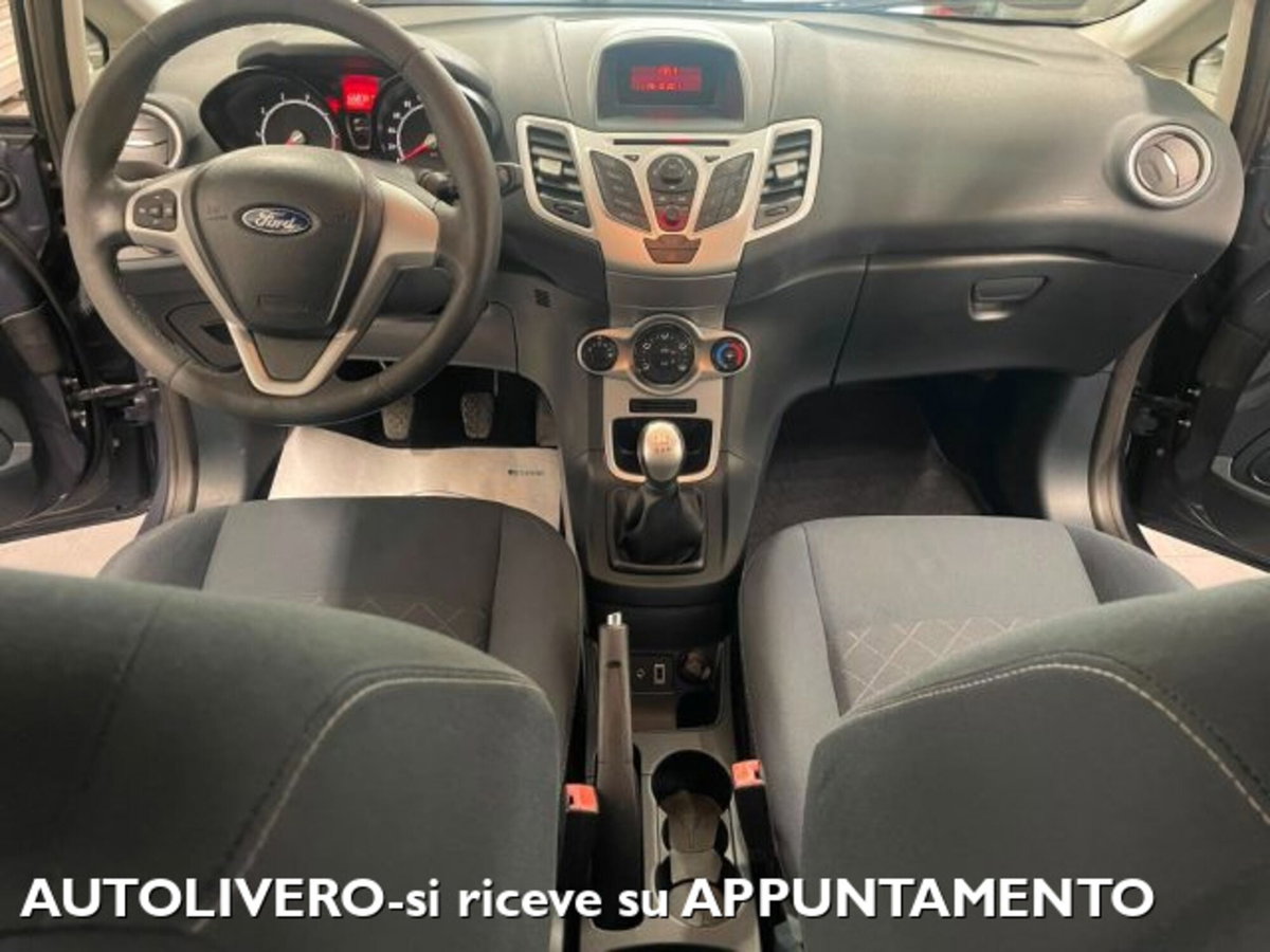 Ford Fiesta 1.2 82 CV 5 porte Titanium (8)