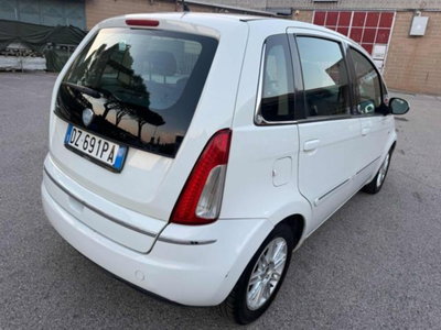 Lancia Musa 1.4 Platino Ecochic GPL (10)
