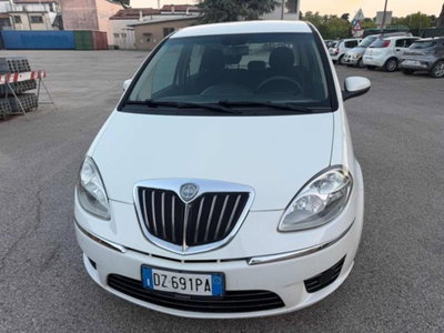 Lancia Musa 1.4 Platino Ecochic GPL (20)