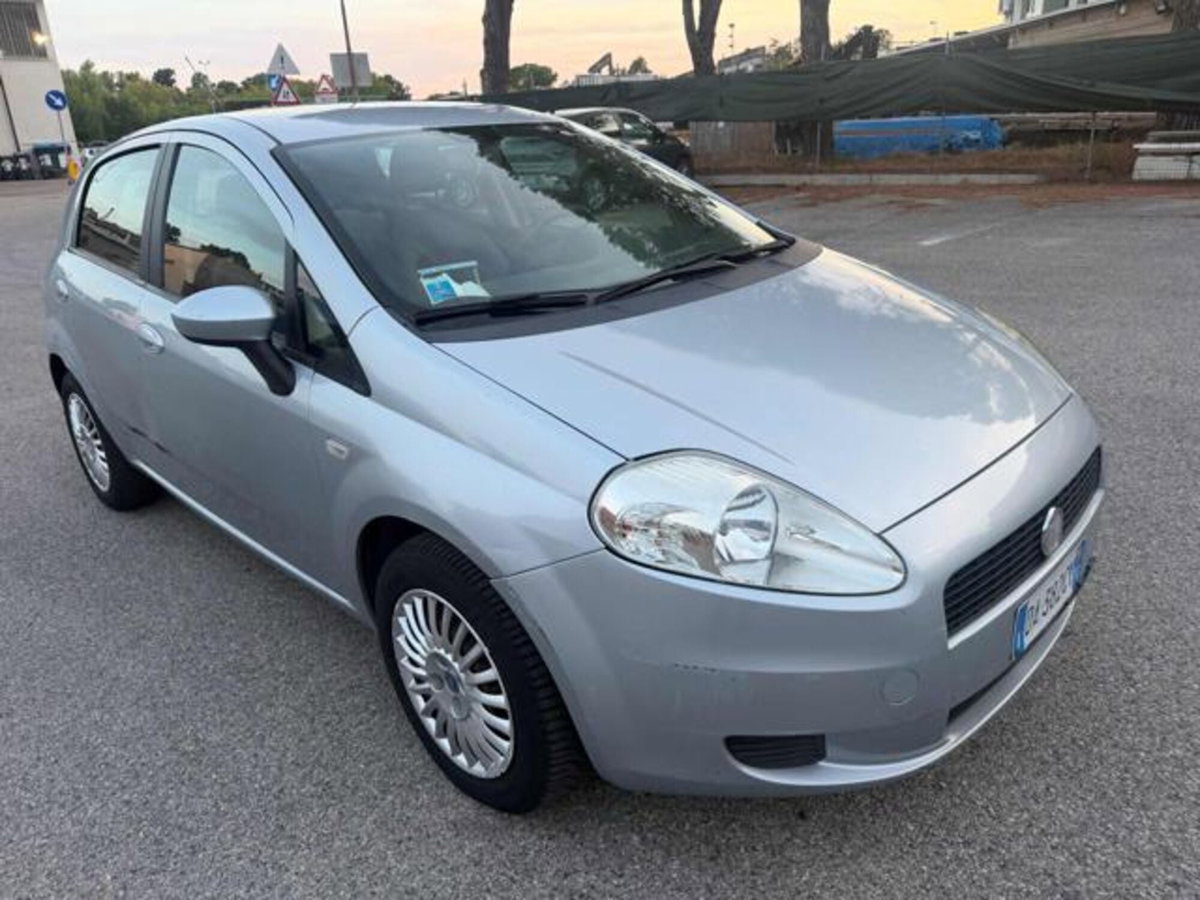 Fiat Grande Punto 1.2 5 porte Dynamic (15)