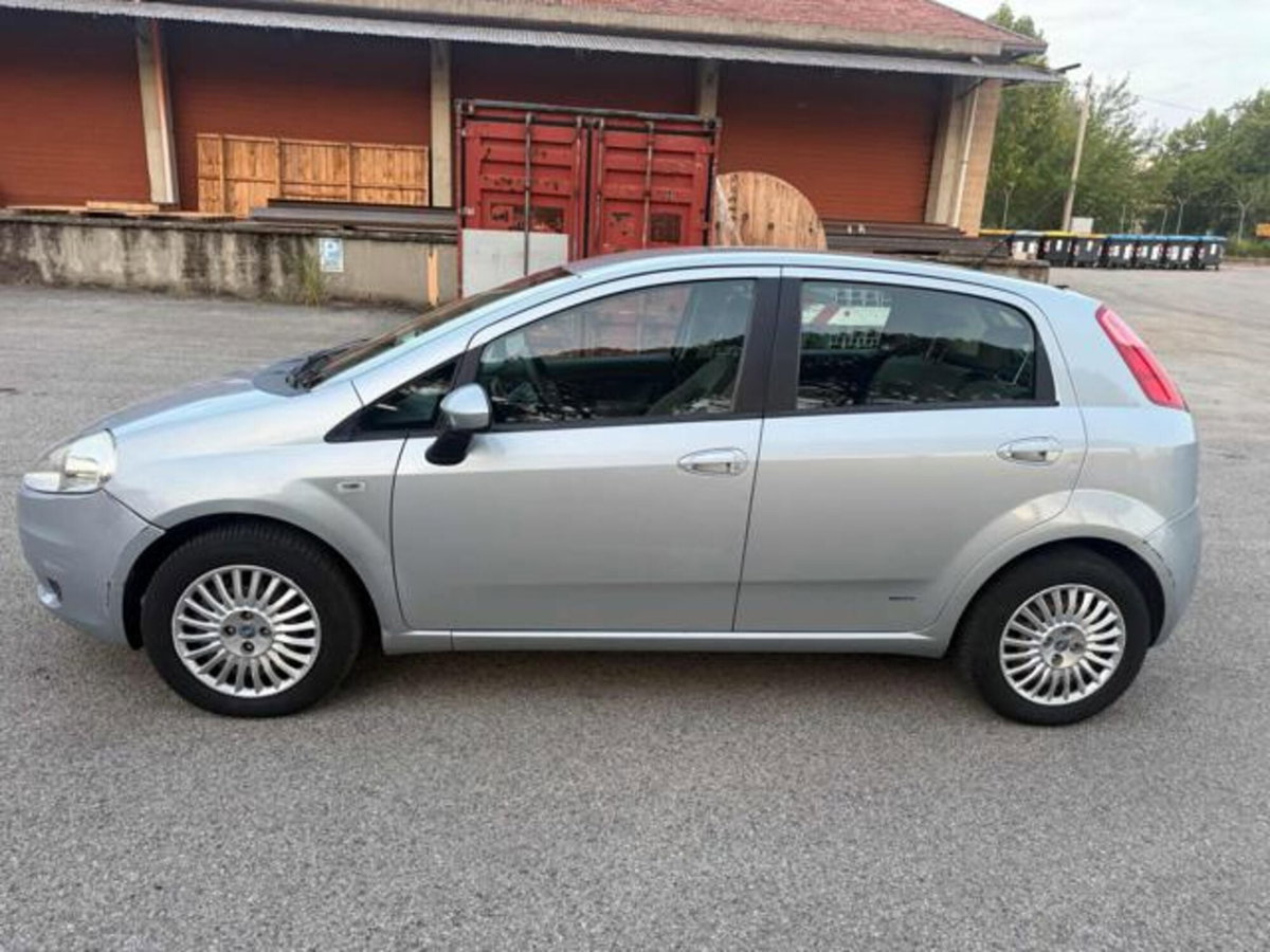 Fiat Grande Punto 1.2 5 porte Dynamic (18)
